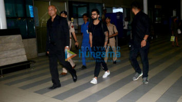 Virat Kohli snapped at the airport