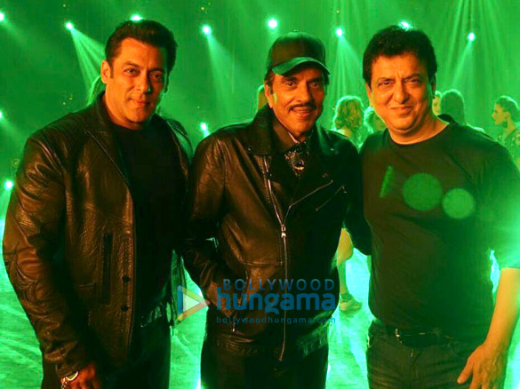 yamla pagla deewana phir se 6