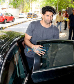 Aditya Roy Kapur and Manish Malhotra spotted at Hakim Alim's in Bandra