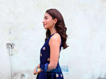 Alia Bhatt snapped at Filmcity promoting Raazi