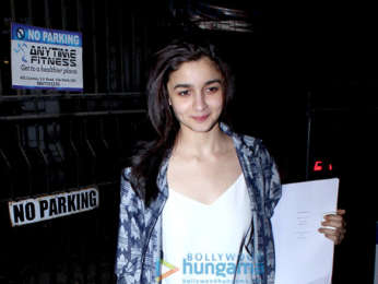 Alia Bhatt snapped with her mother at Kromakay salon in Juhu