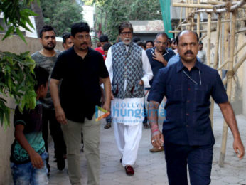 Amitabh Bachchan spotted in Versova