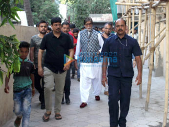 Amitabh Bachchan spotted in Versova