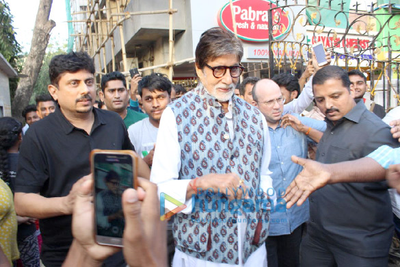 amitabh bachchan spotted in versova 5