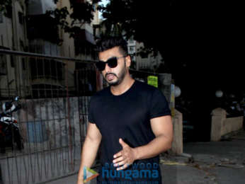 Arjun Kapoor spotted at Shoojit Sircar's office in Juhu