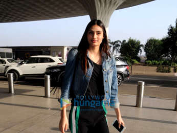 Athiya Shetty, Elli Avram and others snapped at the airport