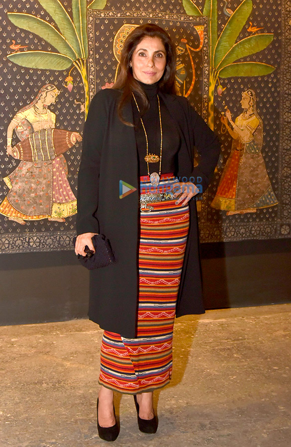 dimple kapadia graces at pichvai exhibition curated by pooja singhal 6
