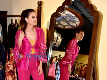 Evelyn Sharma snapped at Seams For Dreams boutique