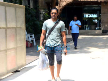 Farhan Akhtar spotted at Otters' Club in Bandra