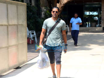 Farhan Akhtar spotted at Otters' Club in Bandra