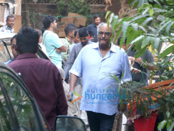 Janhvi Kapoor, Ishaan Khatter, Boney Kapoor and Shashank Khaitan spotted after Dhadak wrap up