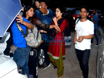 Janhvi Kapoor and Ishaan Khatter spotted after wrap up of Dhadak in Bandra
