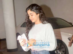 Janhvi Kapoor spotted at Manish Malhotra’s house in Bandra