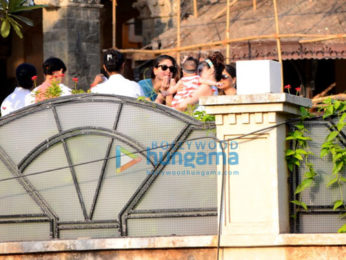 Kareena Kapoor Khan, Soha Ali Khan, Taimur Ali Khan and Inaaya Naumi spotted in a park In Bandra