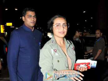 Kareena Kapoor Khan and Rani Mukerji snapped at the airport