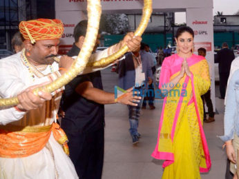Akshay Kumar and Kareena Kapoor Khan attends the Lokmat Maharashtrian Of The year Awards 2018