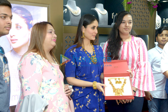kareena kapoor khan graces the malabar gold 5th store launch in new delhi 4