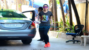Kareena Kapoor Khan snapped post her gym session in Bandra
