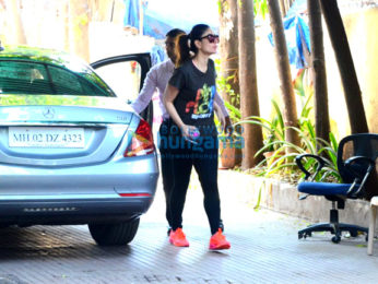 Kareena Kapoor Khan snapped post her gym session in Bandra