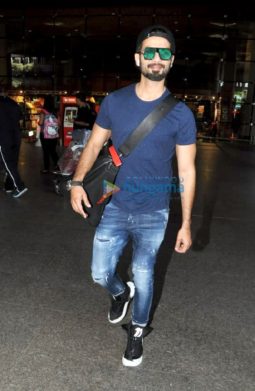 Kartik Aaryan, Saiyami Kher, Aditi Rao Hydari and others snapped at the airport