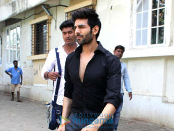 Kartik Aaryan spotted in Malad