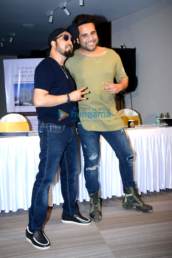 press conference of the song hulle hullare 2