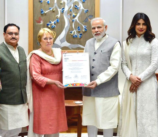 Priyanka Chopra’s rendezvous with PM Modi was nothing short of SPECTACULAR, here’s why