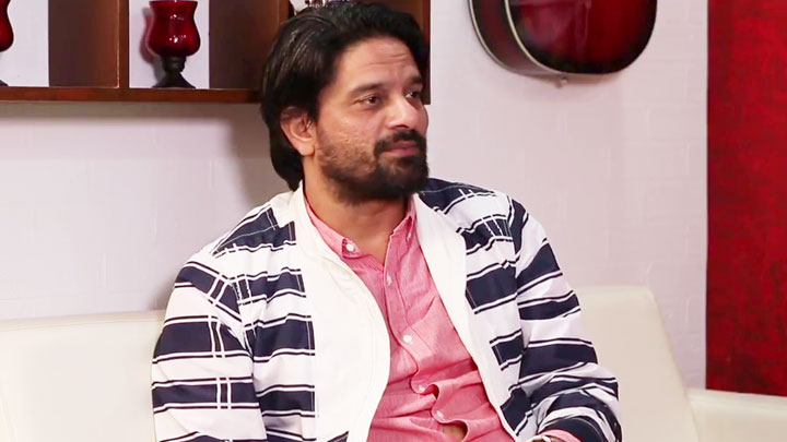 Raazi Actor Jaideep Ahlawat’s SUPERB Rapid Fire On Baaghi 2, Sonu Ke Titu Ki Sweety, Manoj Bajpayee Raazi Actor Jaideep Ahlawat’s SUPERB Rapid Fire On Baaghi 2, Sonu Ke Titu Ki Sweety, Manoj Bajpayee