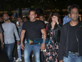 Race 3 team back to home