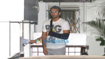 Ranveer Singh spotted at Physio Rehab center in Bandra