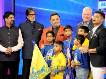Rishi Kapoor and Amitabh Bachchan snapped promoting their film 102 Not Out at the Star Sports studio