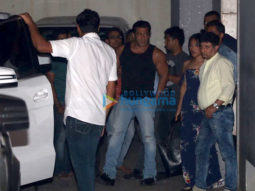 Salman Khan and Remo DSouza spotted at Ramesh S Taurani’s office