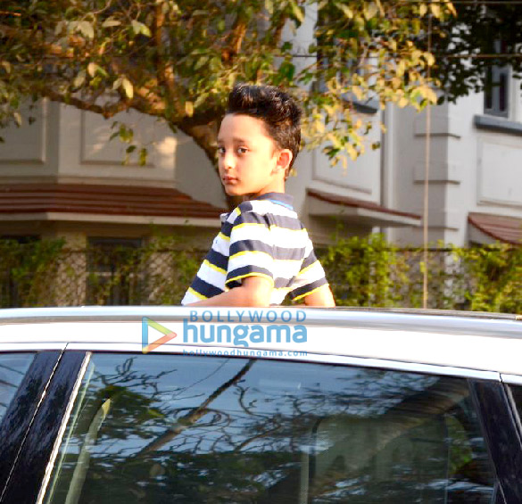 sanjay dutts kids snapped in bandra 4