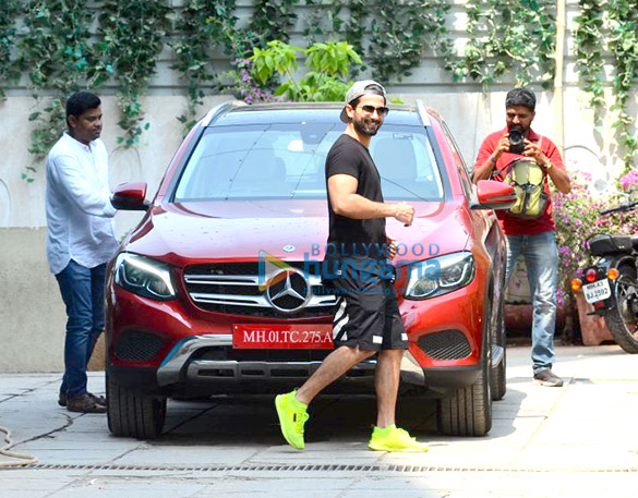 Shahid Kapoor and Aditya Roy Kapur snapped at the gym