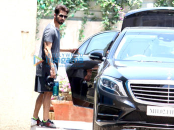 Shahid Kapoor and Sidharth Malhotra spotted at Reset gym in Bandra