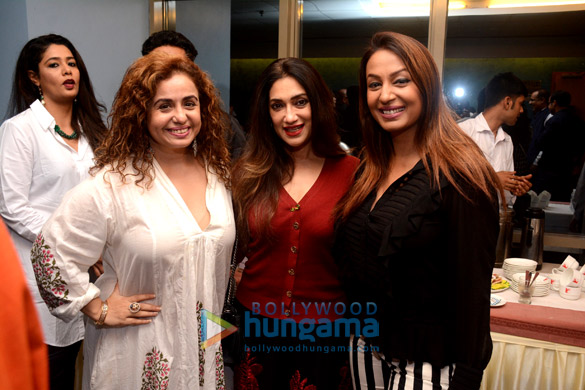 shahid karan ishaan malavika grace the screening of beyond the clouds at yrf 6