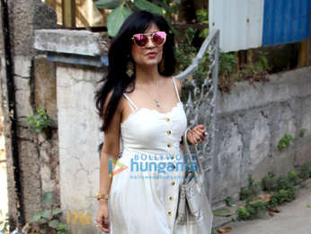 Shibani Kashyap spotted at Farmers' Cafe