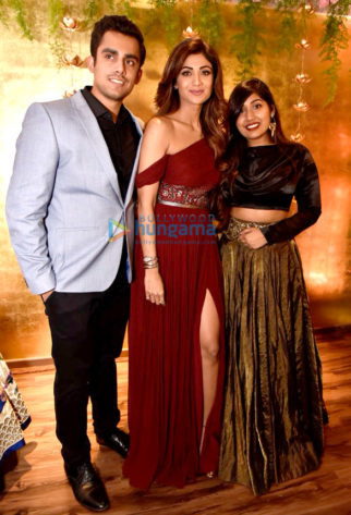 Shilpa Shetty graces the Aroka store launch