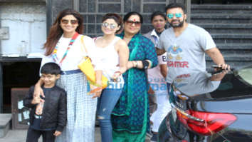 Shilpa Shetty snapped with her family at Tippling in Juhu
