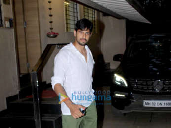 Sidharth Malhotra snapped at the Matrix office