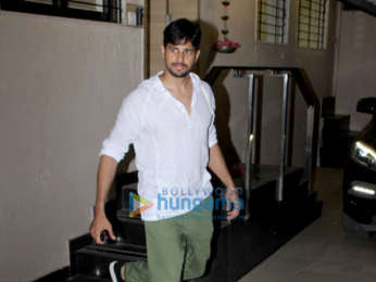 Sidharth Malhotra snapped at the Matrix office