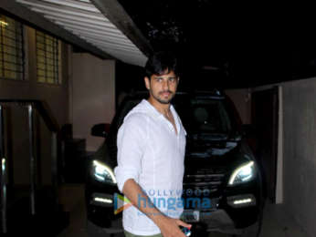 Sidharth Malhotra snapped at the Matrix office