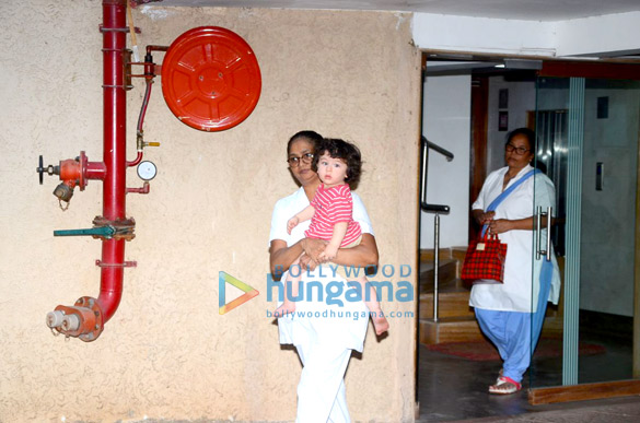 taimur ali khan snapped at his friends house in bandra 2