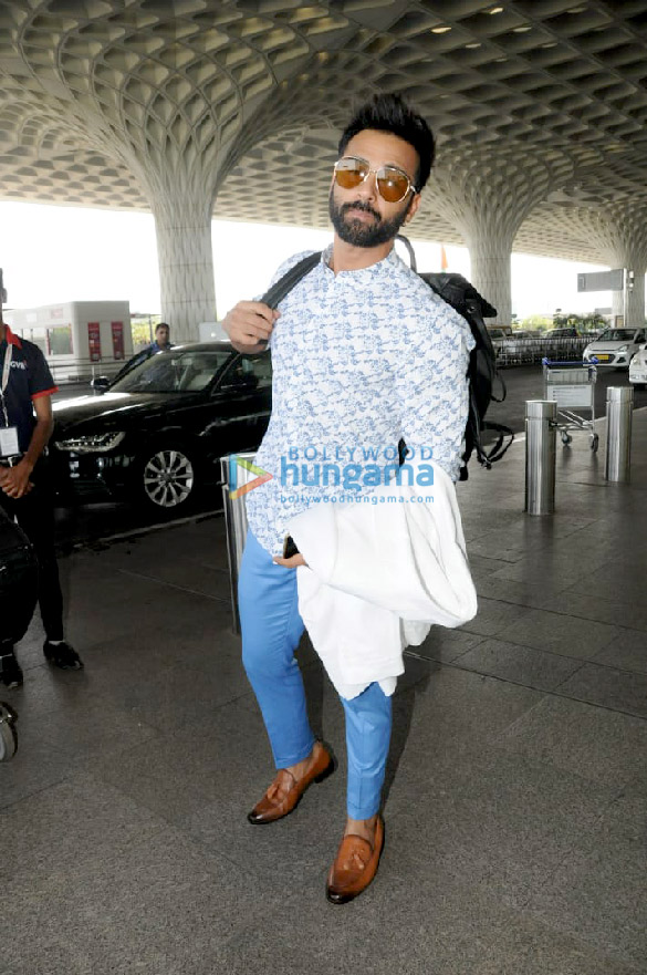 tamannaah bhatia pulkit samrat and others snapped at the airport 1