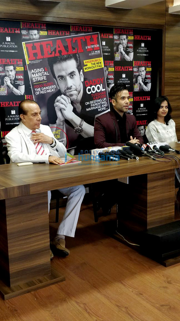 tusshar kapoor snapped unveiling the latest issue of a health magazine 4