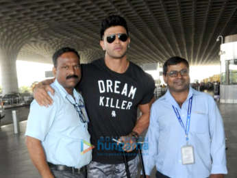 Urvashi Rautela, Abhishek Bachchan, Seema Khan and others snapped at the airport