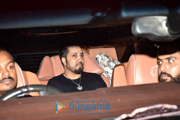 varun dhawan banita sandhu and others grace the special screening of october 17