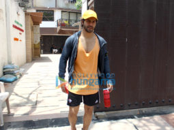 Varun Dhawan spotted at Body Sculptor in Juhu