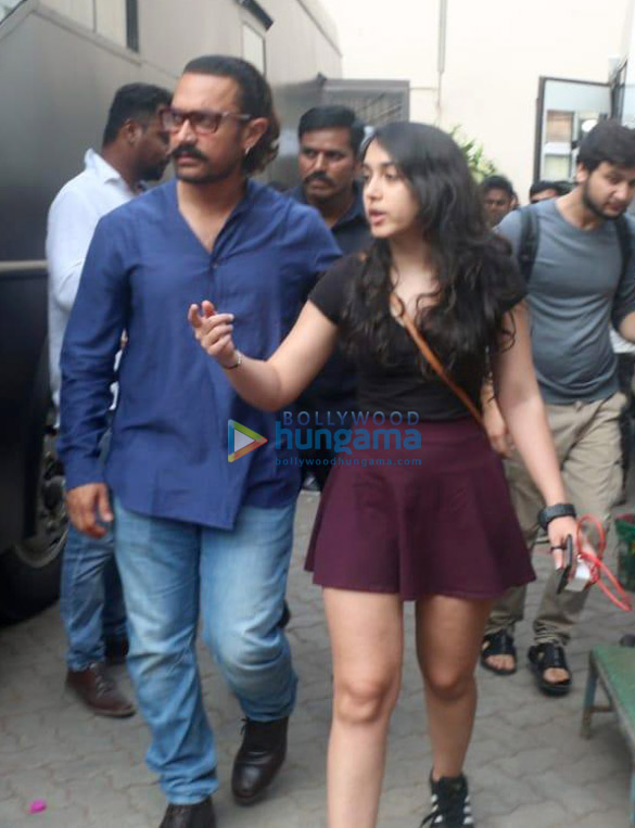 aamir khan snapped with his daughter ira in mumbai 1