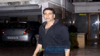 Akshay Kumar and Twinkle Khanna snapped at Ritesh Sidhwani’s office